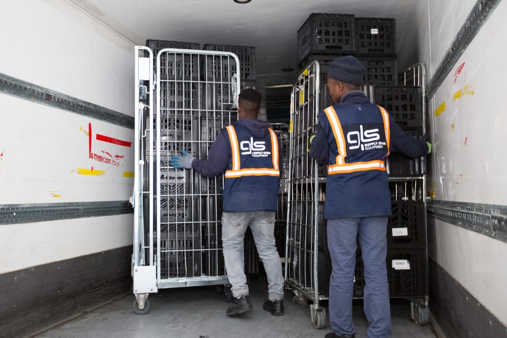 Rollcage loading in vehicle